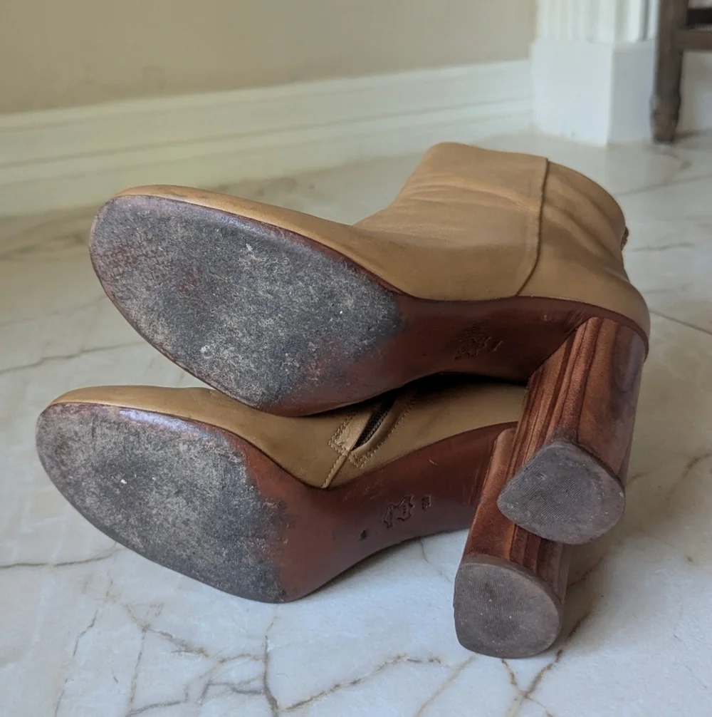 Tory‎ Burch | Raya Sand Leather Ankle Boots